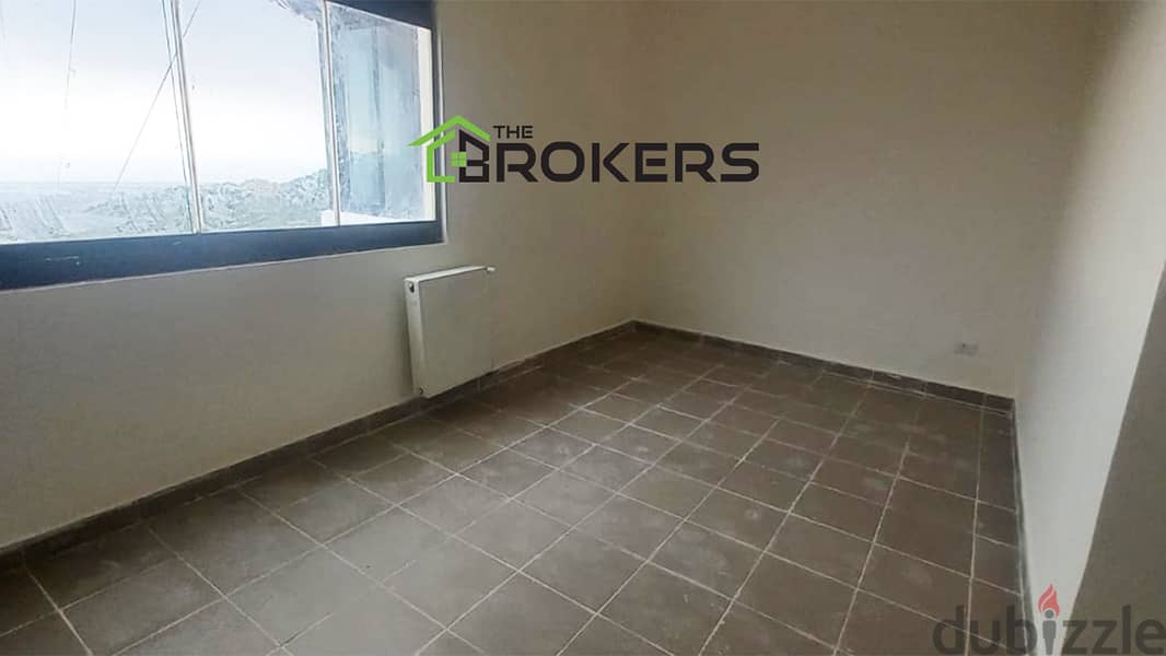 Apartment for Sale in Jamhour  شقة  للبيع في الجمهور 3