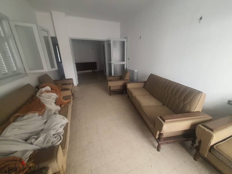 Apartment for sale in Barbour شقة للبيع ب بربور 1