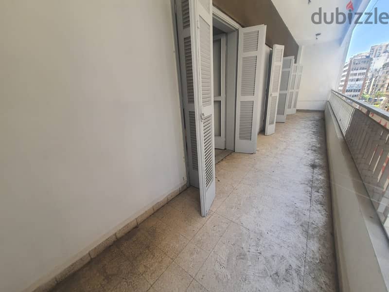 Apartment for sale in Barbour شقة للبيع ب بربور 2