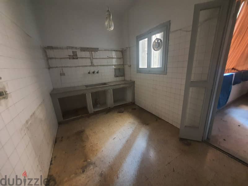 Apartment for sale in Barbour شقة للبيع ب بربور 4