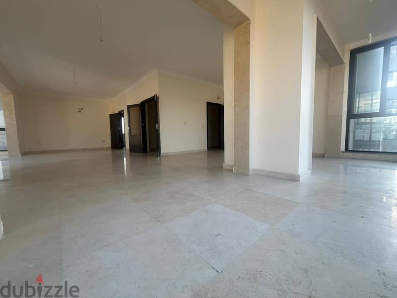 Apartment for sale in Badaro شقة للبيع في بدارو 3