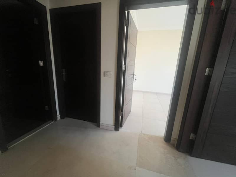 Apartment for sale in Badaro شقة للبيع في بدارو 9