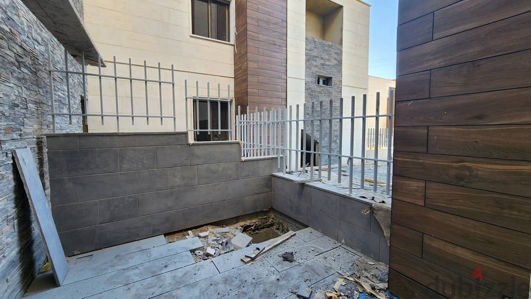 Duplex For Sale in Jamhour دوبلكس للبيع في الجمهور 5