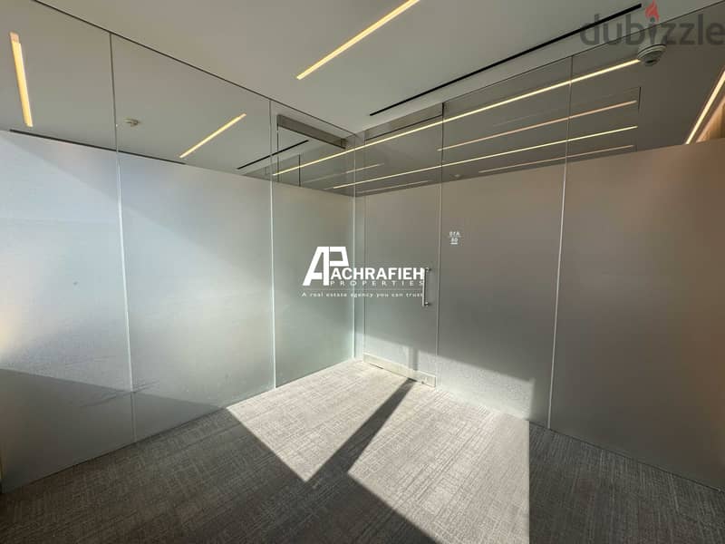 Office for Rent In Achrafieh - مكتب للإجار في الأشرفية 9