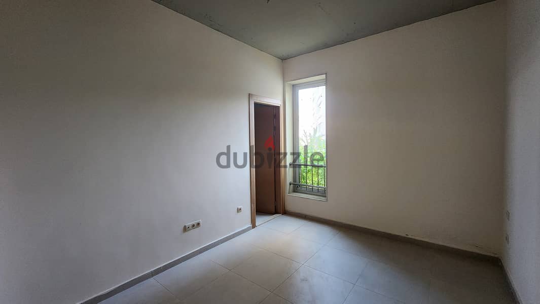 Apartment for sale in Louaizeh شقة للبيع في اللويزة 10