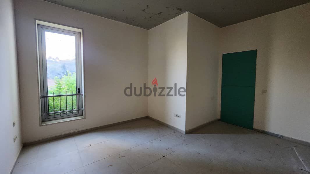 Apartment for sale in Louaizeh شقة للبيع في اللويزة 15