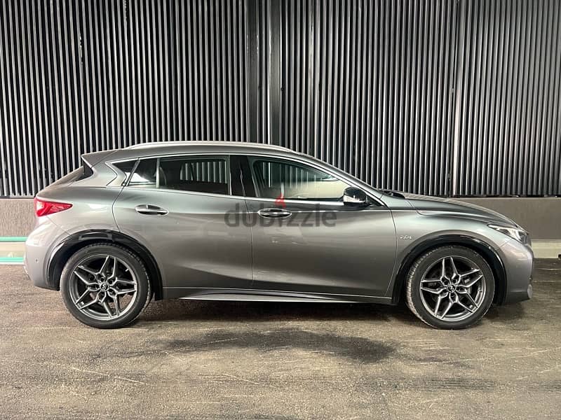 Infiniti Q series 2017 1