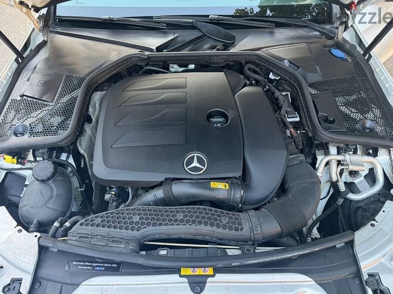 Mercedes-Benz C-Class 2019 10