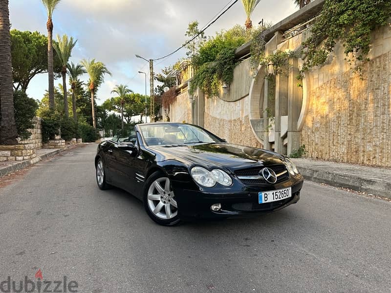 Mercedes-Benz SL-Class 350 Model 2006 10