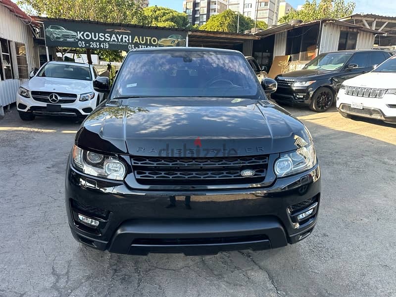 Land Rover Range Rover Sport 2016 like new 14