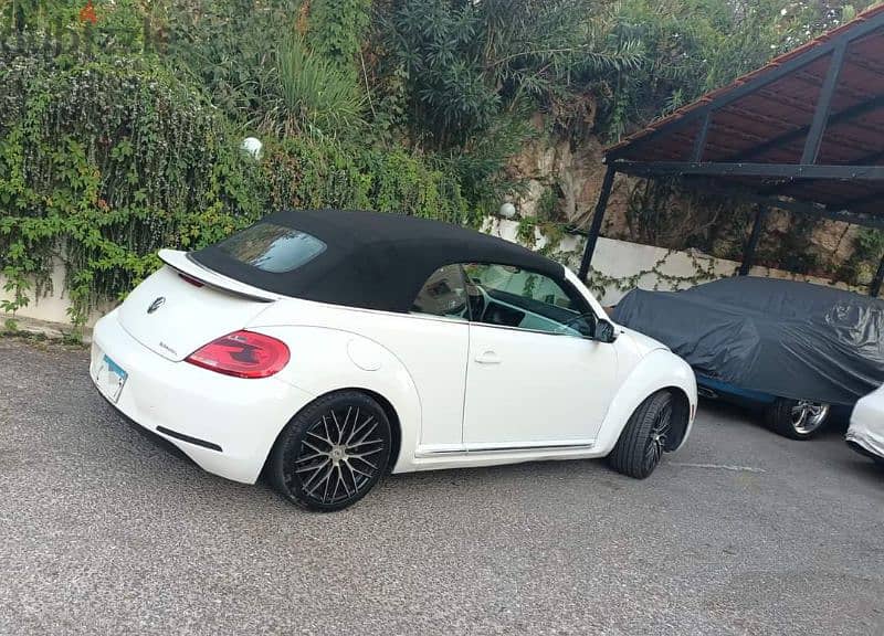 Volkswagen New Cabrio 2013 5