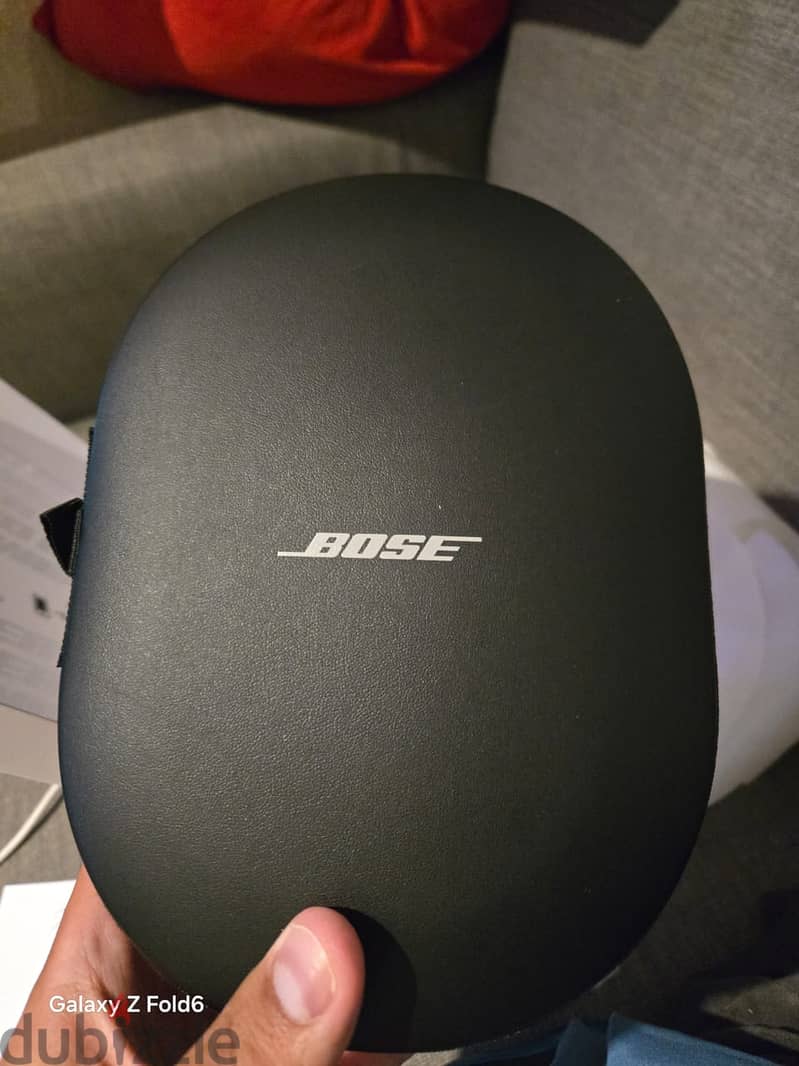 Bose QuietComfort Ultra Wireless Noise Canceling Over-Ear Headphones 1