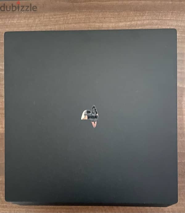 PS4 PRO 1TB 2