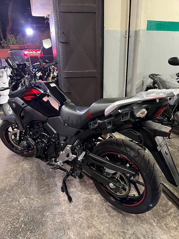 Suzuki Vstrom 250 (2 Cylinders) 7