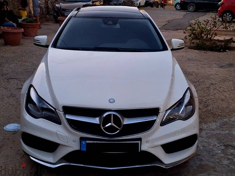 Mercedes-Benz E-Class 2012 1