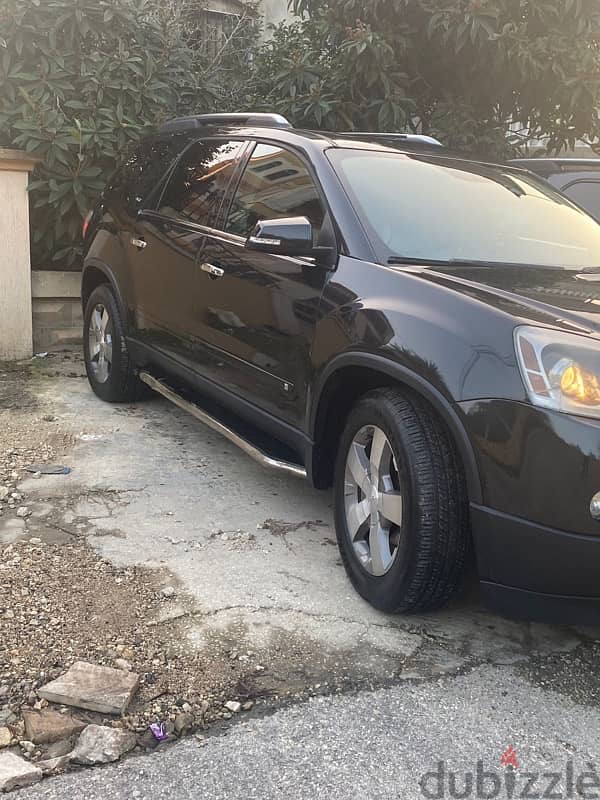 GMC Acadia 2009 1