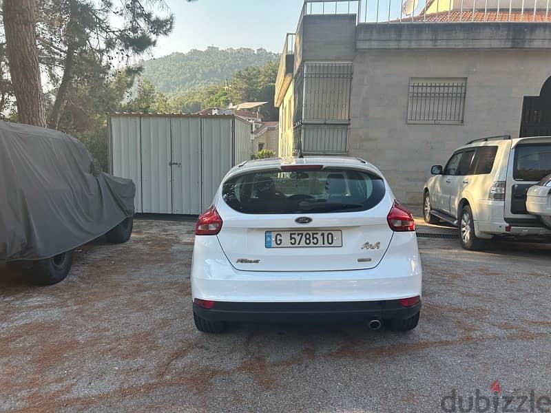 Ford Focus 2016 4