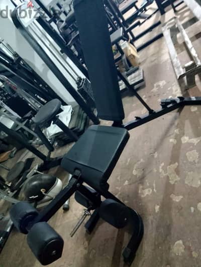 Leg extension leg curl Bench like new 03027072 GEO SPORT EQUIPMENT