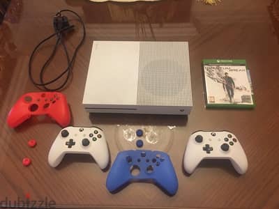 xbox one S 1tb with multiple controllers, accessories and games