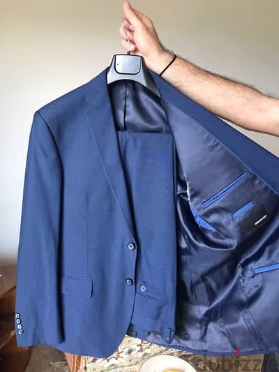 pellini suit very good condition