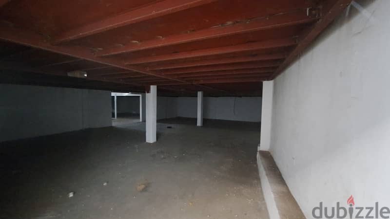 Spacious Warehouse for rent in Biakout. 2