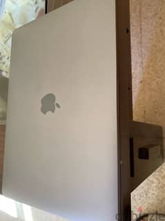 MacBook Pro 2017 0