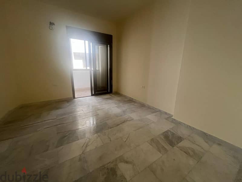 Apartment for Sale in Ras El Nabeh شقة للبيع في راس النبع 4