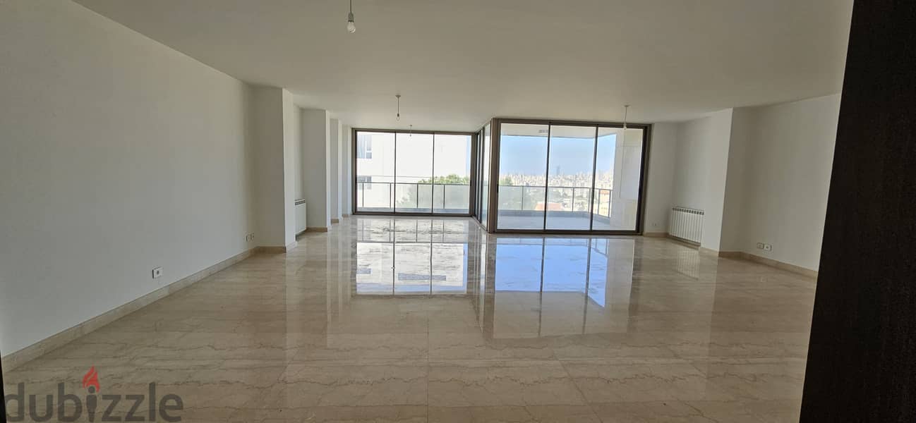 Apartment for sale in Yarzeh شقة للبيع في اليرزة 3