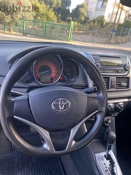 Toyota Yaris 2016 6