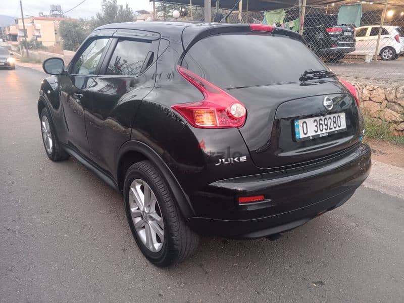 Nissan Juke 2012 3