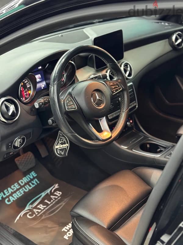 Mercedes-Benz GLA-Class 2018 2