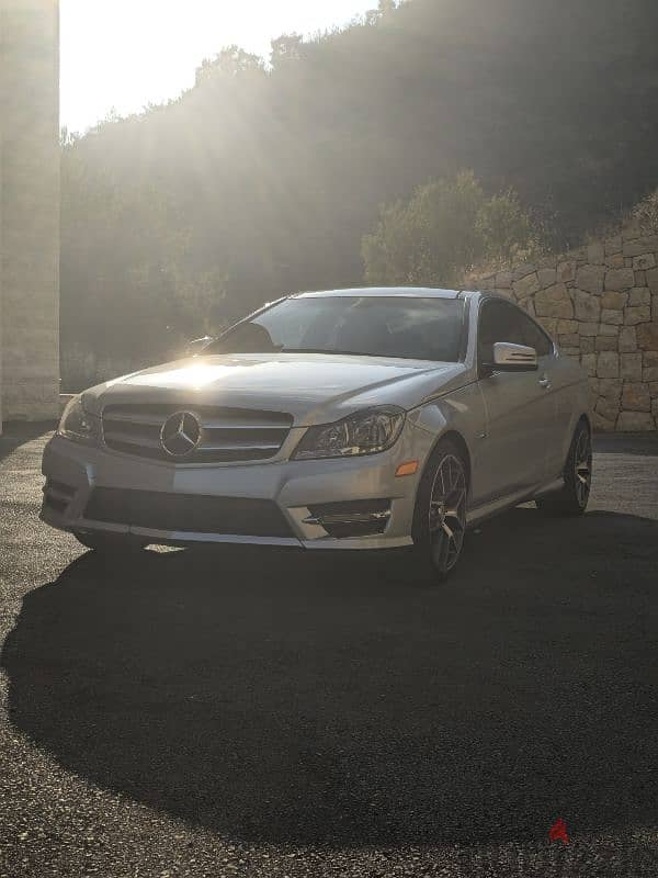 Mercedes-Benz C-Class 2012 2