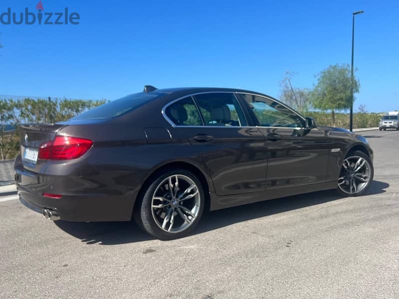 BMW 5-Series 2012 3