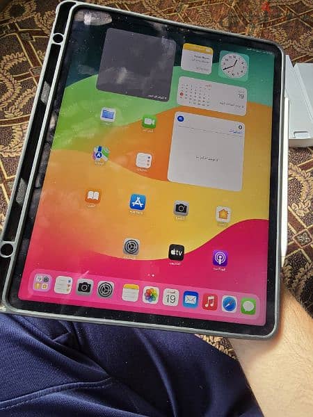 ipad pro 12.9 6 generatoin M2 12