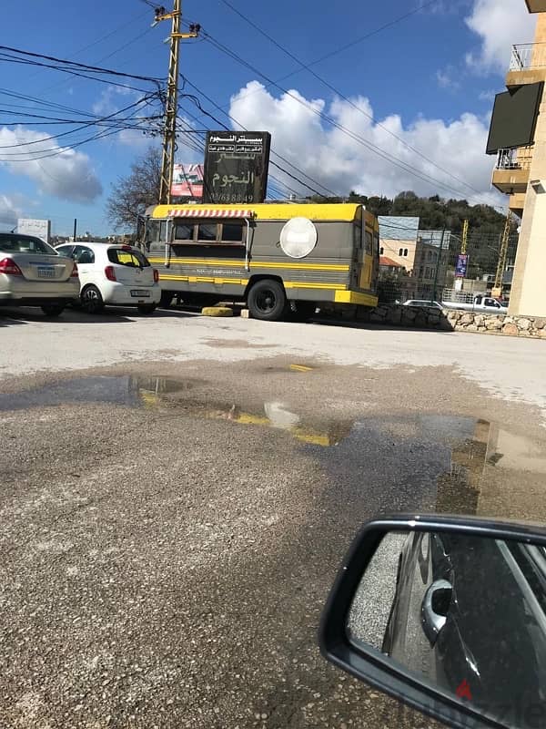 Food trucks for sale شاحنة اكل $8000 & $9000 3