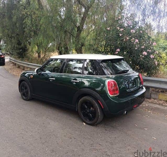 MINI Cooper 2015 1