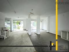 Showroom for sale in Adonis 0