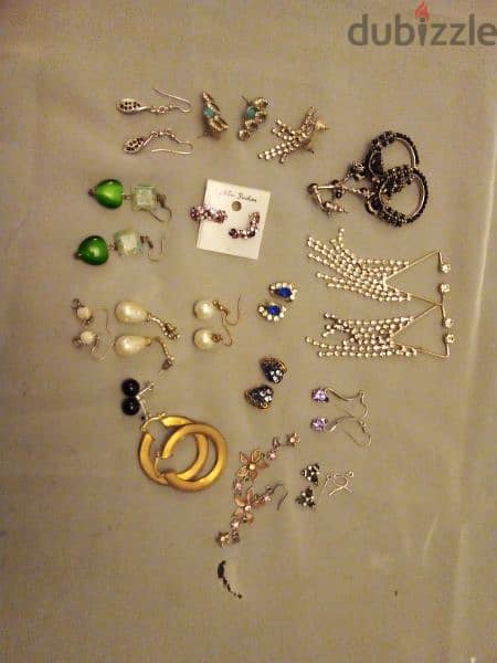 earings collection 0