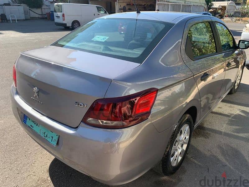 Like New Sedan Pegot 301-fuel saver 250km/tank 8