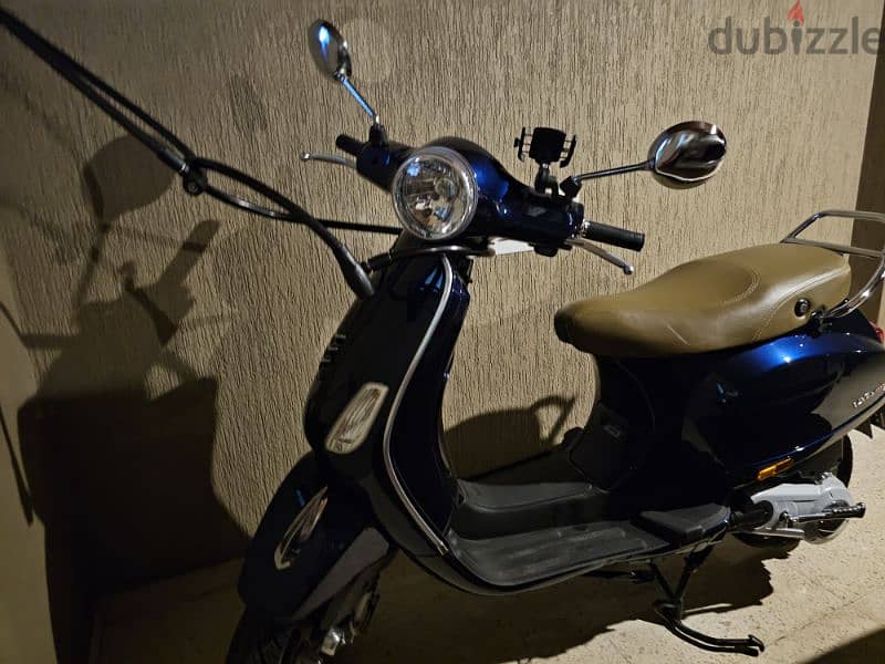 Vespa 150 – Original Midnight Blue, Perfect Condition + Extras 7