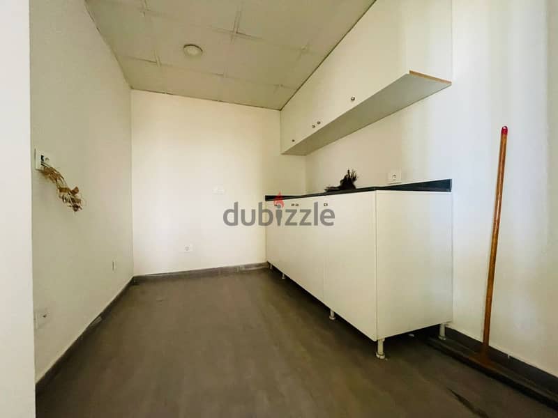 JH24-3681 Office 260m for rent in Zalka, $ 2600 cash 3