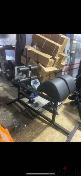 GHD bench heavy duty used like new 280$ 1