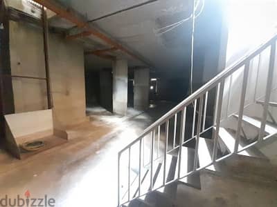 450 Sqm | Depot for sale in Zalka | Prime location