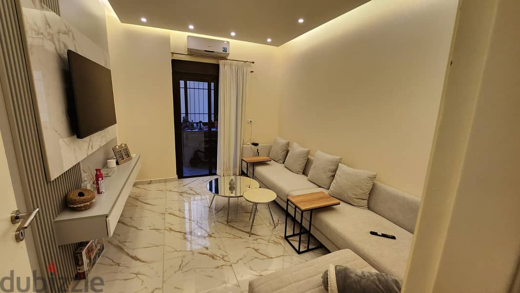 Apartment for sale in Barbour, Beirut شقة للبيع في بربور، بيروت 4