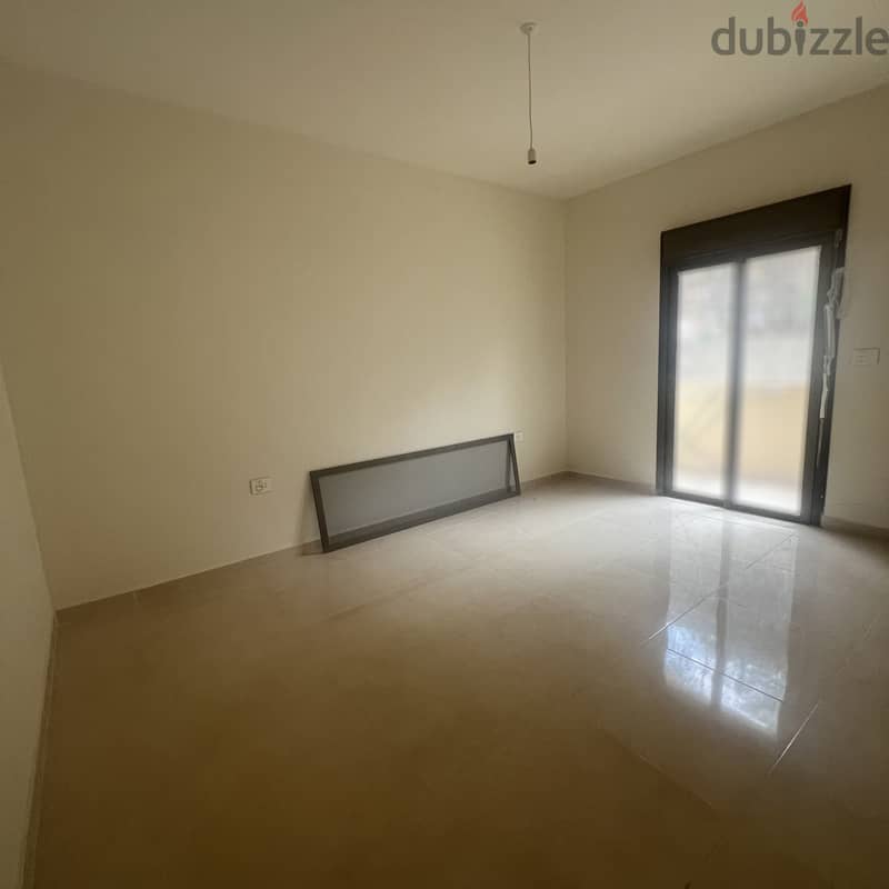 Apartment for sale in Mazraat Yachouh شقة للبيع في مزرعة يشوع 0