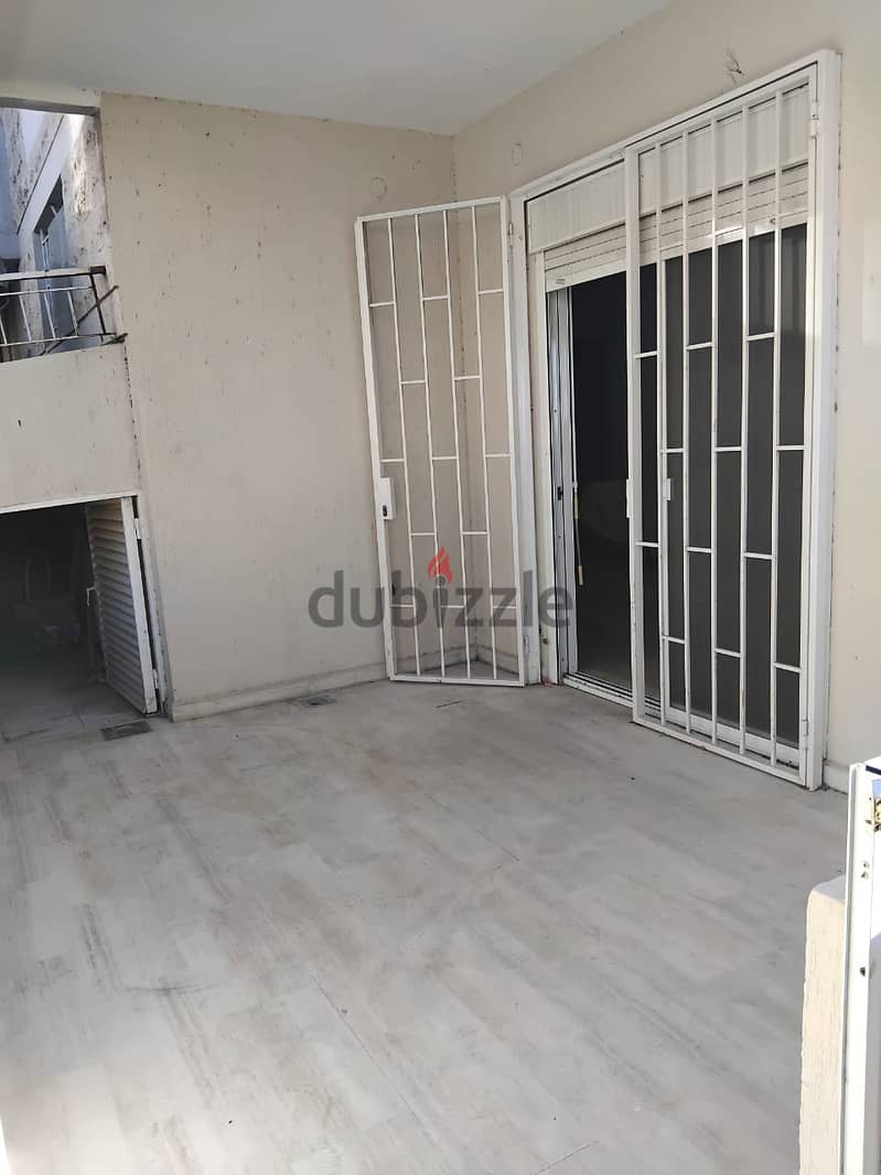 Apartment for sale in Halat شقة للبيع ب حالات 7