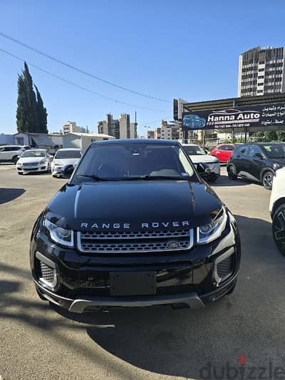 RANGE ROVER EVOQUE model 2017 black on black clean car fax