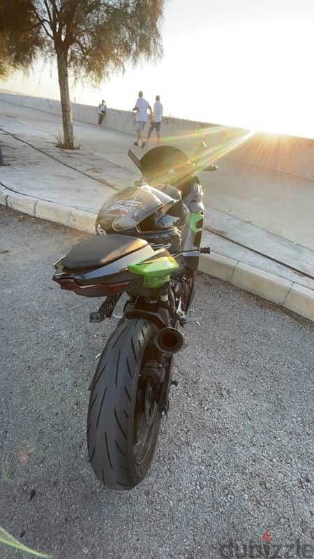 kawaski ninja 400 2019 racing team 1