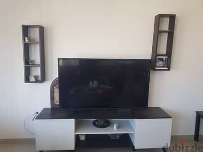 table for tv