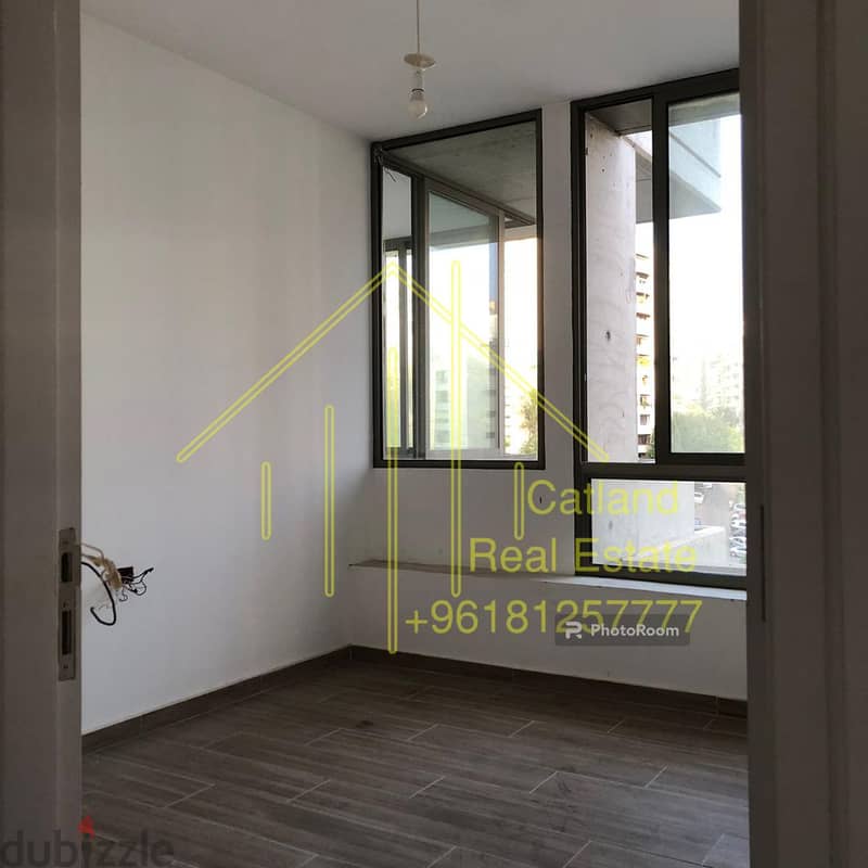 Apartment for Sale in Achrafieh شقة للبيع في الأشرفية 11